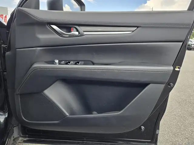 マツダ ＣＸ－５ XD Lパッケージ 鹿児島県 2017(平29)年 7.8万km ジェットブラックマイカ レーダークルーズコントロール　/純正ドライブレコーダー　/ビルトインＥＴＣ　/全席シートヒーター　/ステアリングヒーター　/純正ＳＤナビ　/Ｂｌｕｅｔｏｏｔｈオーディオ　/バックカメラ　/ルーフレール/前後コーナーセンサー/パワーバックドア/純正アルミホイール(19インチ)/レーンキープアシスト/横滑り防止装置/プッシュスタート/スマートキー/エアバッグ(W+サイド)