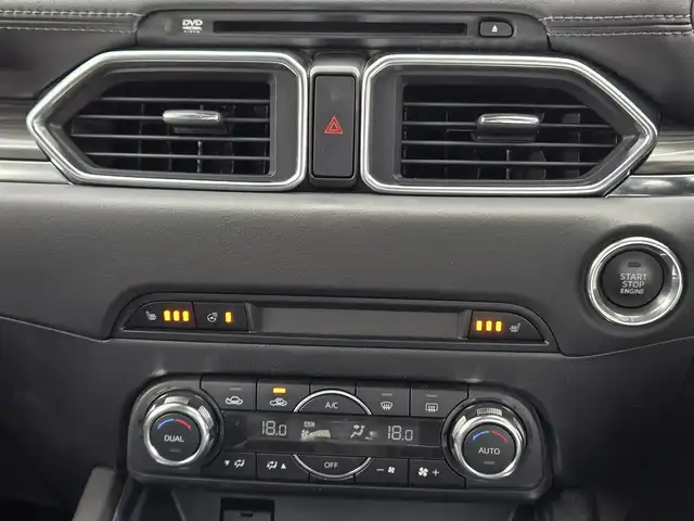 マツダ ＣＸ－５ XD Lパッケージ 鹿児島県 2017(平29)年 7.8万km ジェットブラックマイカ レーダークルーズコントロール　/純正ドライブレコーダー　/ビルトインＥＴＣ　/全席シートヒーター　/ステアリングヒーター　/純正ＳＤナビ　/Ｂｌｕｅｔｏｏｔｈオーディオ　/バックカメラ　/ルーフレール/前後コーナーセンサー/パワーバックドア/純正アルミホイール(19インチ)/レーンキープアシスト/横滑り防止装置/プッシュスタート/スマートキー/エアバッグ(W+サイド)