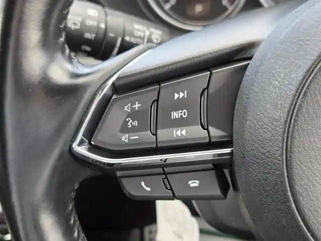マツダ ＣＸ－５ XD Lパッケージ 鹿児島県 2017(平29)年 7.8万km ジェットブラックマイカ レーダークルーズコントロール　/純正ドライブレコーダー　/ビルトインＥＴＣ　/全席シートヒーター　/ステアリングヒーター　/純正ＳＤナビ　/Ｂｌｕｅｔｏｏｔｈオーディオ　/バックカメラ　/ルーフレール/前後コーナーセンサー/パワーバックドア/純正アルミホイール(19インチ)/レーンキープアシスト/横滑り防止装置/プッシュスタート/スマートキー/エアバッグ(W+サイド)