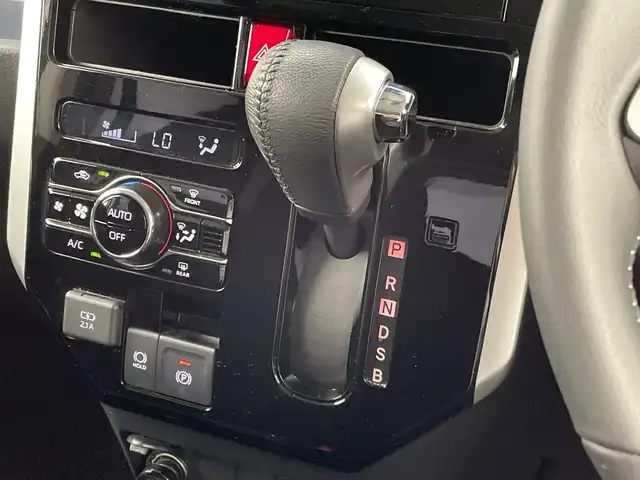 トヨタ ルーミー カスタムG 新潟県 2023(令5)年 3万km ブライトシルバーM プッシュスタート/スペアキー1本/スマートキー/クルーズコントロール　追従あり/オーディオ　型式TZ-ND001/CD/BT/AUX/両側パワースライドドア/社外アルミ14インチ/衝突被害軽減システム/オートライト/フロアマット