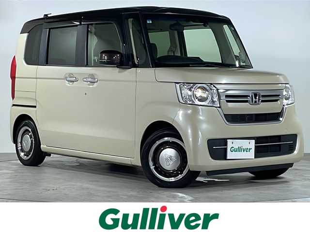 ホンダ Ｎ ＢＯＸ L コーディネートスタイル 広島県 2021(令3)年 2.3万km プレミアムアイボリーパールⅡ 純正8インチナビ/（Bluetooth/SD/CD/DVD/AppleCarPlay/AndroidAuto/フルセグTV)/前後ドライブレコーダー/バックカメラ/シートヒーター（運転席/助手席）/ビルドインETC/両側パワースライドドア/Honda SENSING/・衝突軽減ブレーキ（CMBS）/・誤発進抑制機能/・歩行者事故低減ステアリング/・路外逸脱抑制機能/・渋滞追従機能付アダプティブクルーズコントロール（ACC）/・車線維持支援システム（LKAS）/・先行車発進お知らせ機能/・標識認識機能/・後方誤発進抑制機能/LEDヘッドライト/オートマチックハイビーム/オートライト/純正フロアマット/スペアキー1本/スマートキー/取扱説明書