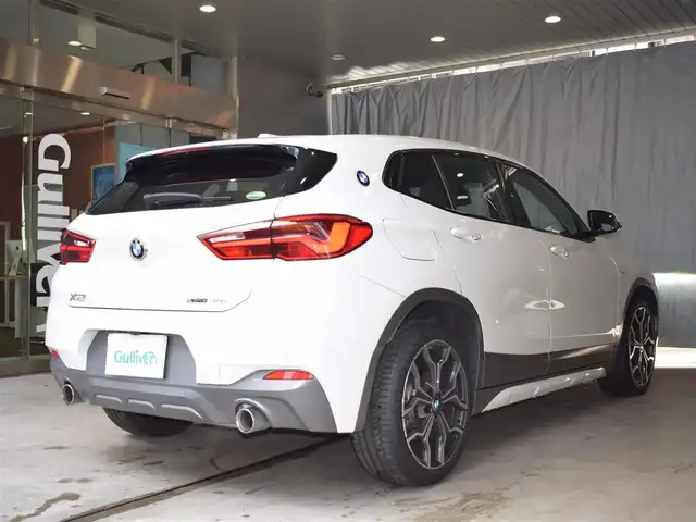 ＢＭＷ Ｘ２ xDrive20i MスポーツX 東京都 2019(平31)年 4万km アルピンホワイトⅢ Mスポーツ4WD/純正ナビゲーション/Bカメラ/ミラー型ETC/ドライブレコーダー/ドライビングアシスト/・レーンディパーチャーウォーニング/・前車接近警告機能/・衝突回避/被害軽減ブレーキ/・アクティブクルーズコントロール/・ヘッドアップディスプレイ/パワーバックドア/純正アルミホイール19インチ/純正Mスポーツサスペンション/アルカンターラシート/LEDヘッドライト・フォグライト/コネクテッドドライブ/スマートキー/スポーツモード/マニュアルモード/前席シートヒーター /メーカー保証書/取扱説明書/点検整備記録簿/・R123456年ディーラー記録簿