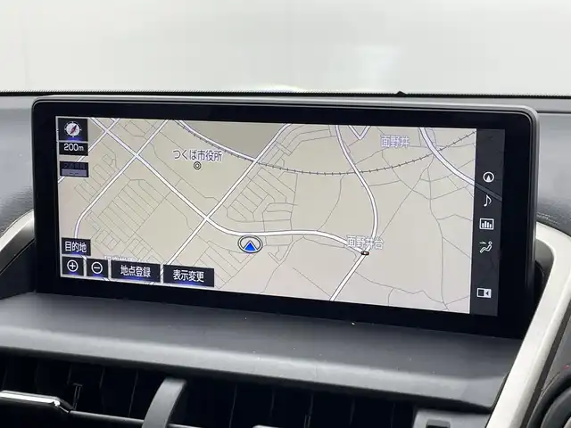 レクサス ＮＸ 300h Fスポーツ 茨城県 2018(平30)年 4.2万km ホワイトノーヴァガラスフレーク 純正10.3型ナビ/Bluetooth/フルセグ/CD/DVD/AM/FM/パノラミックビューモニター/サンルーフ/衝突軽減ブレーキ/レーダークルーズコントロール/ブラインドスポットモニター/ETC2.0/前後コーナーセンサー/パワーシート(D/N席)/シートヒーター/エアシート/パワーバックドア/LEDヘッドライト/LEDフォグライト