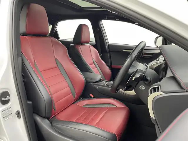 レクサス ＮＸ 300h Fスポーツ 茨城県 2018(平30)年 4.2万km ホワイトノーヴァガラスフレーク 純正10.3型ナビ/Bluetooth/フルセグ/CD/DVD/AM/FM/パノラミックビューモニター/サンルーフ/衝突軽減ブレーキ/レーダークルーズコントロール/ブラインドスポットモニター/ETC2.0/前後コーナーセンサー/パワーシート(D/N席)/シートヒーター/エアシート/パワーバックドア/LEDヘッドライト/LEDフォグライト