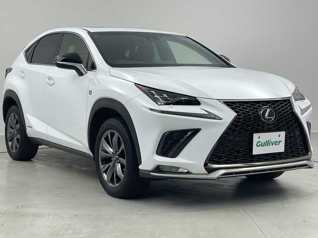 レクサス ＮＸ 300h Fスポーツ 茨城県 2018(平30)年 4.2万km ホワイトノーヴァガラスフレーク 純正10.3型ナビ/Bluetooth/フルセグ/CD/DVD/AM/FM/パノラミックビューモニター/サンルーフ/衝突軽減ブレーキ/レーダークルーズコントロール/ブラインドスポットモニター/ETC2.0/前後コーナーセンサー/パワーシート(D/N席)/シートヒーター/エアシート/パワーバックドア/LEDヘッドライト/LEDフォグライト
