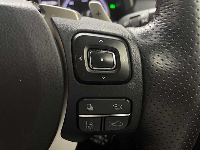 レクサス ＮＸ 300h Fスポーツ 茨城県 2018(平30)年 4.2万km ホワイトノーヴァガラスフレーク 純正10.3型ナビ/Bluetooth/フルセグ/CD/DVD/AM/FM/パノラミックビューモニター/サンルーフ/衝突軽減ブレーキ/レーダークルーズコントロール/ブラインドスポットモニター/ETC2.0/前後コーナーセンサー/パワーシート(D/N席)/シートヒーター/エアシート/パワーバックドア/LEDヘッドライト/LEDフォグライト