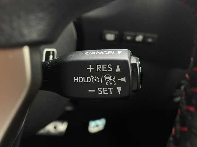 レクサス ＮＸ 300h Fスポーツ 茨城県 2018(平30)年 4.2万km ホワイトノーヴァガラスフレーク 純正10.3型ナビ/Bluetooth/フルセグ/CD/DVD/AM/FM/パノラミックビューモニター/サンルーフ/衝突軽減ブレーキ/レーダークルーズコントロール/ブラインドスポットモニター/ETC2.0/前後コーナーセンサー/パワーシート(D/N席)/シートヒーター/エアシート/パワーバックドア/LEDヘッドライト/LEDフォグライト