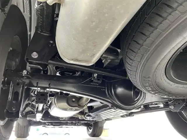 トヨタ ランドクルーザー ２５０ VX 宮城県 2025(令7)年 0.2万km プラチナホワイトパールマイカ サンルーフ/４WD/ワンオーナー/モデリスタパッケージ/モデリスタシグネチャーイルミブレード/丸目ヘッドランプ（各目積み込み）/純正ディスプレイオーディオ/（フルセグＴＶ・Bluetooth・USB）/パノラミックビューモニター/デジタルインナーミラー/セーフティセンス/・プリクラッシュセーフティ/・レーンディパーチャーアラート/・オートマチックハイビーム/・ドライバー異常時対応システム/・プロアクティブドライビングアシスト/・発進遅れ告知機能/・レーントレーシングアシスト/・レーダークルーズコントロール/・ロードサインアシスト/パワーバックドア/ブラインドスポットモニター/LEDヘッドライト/スマートキー/ビルトインETC2.0/D席パワーシート/黒レザーシート/前席シートヒーター/前席エアシート/リアクロストラフィックアラート/リアカメラディテクション/安心降車アシスト/車両接近サポート/横滑り防止機能/保証書/スペアキー