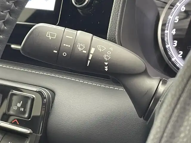 トヨタ ノア S－Z 滋賀県 2023(令5)年 1.8万km スパークリングブラックパールクリスタルシャイン 純正10.5インチナビ/・フルセグ/USB/Bluetooth/HDMI/バックカメラ/両側自動ドア/LEDヘッドライト/追従付クルーズコントロール/オートマチックハイビーム/レーンキープアシスト/純正１７AW/シートヒーター/ステアリングリモコン/折り畳み式サイドテーブル/ドライブレコーダー/ETC2.0/スマートキー