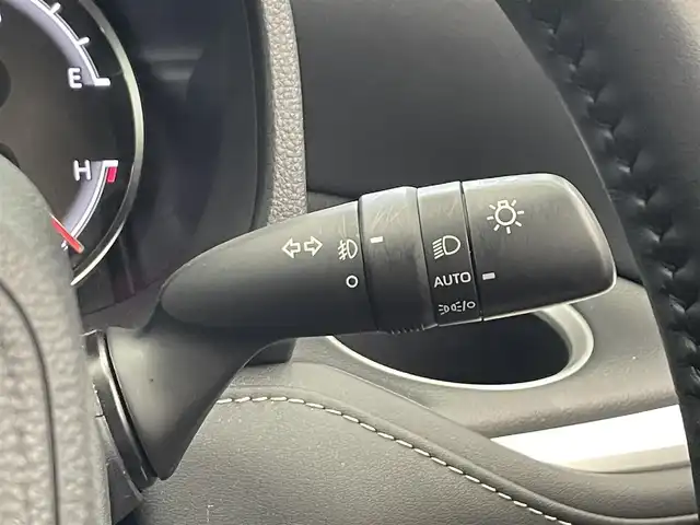 トヨタ ノア S－Z 滋賀県 2023(令5)年 1.8万km スパークリングブラックパールクリスタルシャイン 純正10.5インチナビ/・フルセグ/USB/Bluetooth/HDMI/バックカメラ/両側自動ドア/LEDヘッドライト/追従付クルーズコントロール/オートマチックハイビーム/レーンキープアシスト/純正１７AW/シートヒーター/ステアリングリモコン/折り畳み式サイドテーブル/ドライブレコーダー/ETC2.0/スマートキー