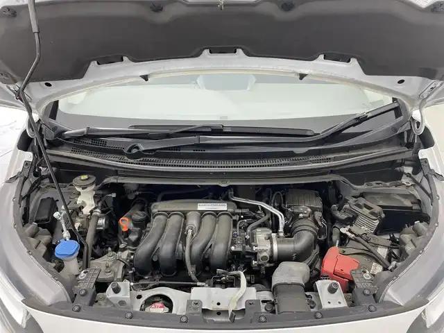 ホンダ フリード G ホンダセンシング 茨城県 2020(令2)年 7.8万km プラチナホワイトパール 純正9インチプレミアムインターナビ/AppleCarplay/Bluetooth/フルセグ/CD/DVD/AM/FM/ホンダセンシング/・衝突軽減ブレーキ/・先行者発進お知らせ機能/・歩行者事故低減ステアリング/・路外逸脱抑制機能/・標識認識機能/・ACC/・LKAS/・前後誤発信抑制機能/前後ドラレコ/D+N席シートヒーター/AFS/LEDオートライト