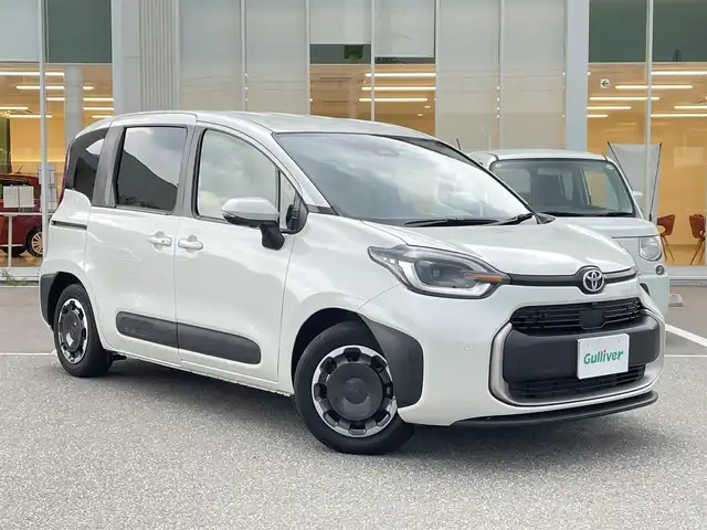 トヨタ シエンタ ハイブリッド Z 石川県 2023(令5)年 2.5万km ホワイトパールクリスタルシャイン トヨタセーフティセンス/純正10.5型ディスプレイオーディオ/ナビ/フルセグTV/パノラマモニター/両側パワースライドドア/LEDヘッドライト/シートヒーター/レーダークルーズ/スマートキー/プッシュスタート/電動ミラー/ビルトインETC/AC100V/オートライト