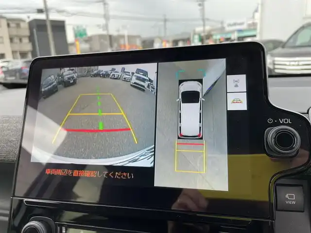 トヨタ シエンタ ハイブリッド Z 石川県 2023(令5)年 2.5万km ホワイトパールクリスタルシャイン トヨタセーフティセンス/純正10.5型ディスプレイオーディオ/ナビ/フルセグTV/パノラマモニター/両側パワースライドドア/LEDヘッドライト/シートヒーター/レーダークルーズ/スマートキー/プッシュスタート/電動ミラー/ビルトインETC/AC100V/オートライト