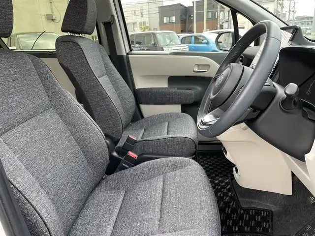 トヨタ シエンタ ハイブリッド Z 石川県 2023(令5)年 2.5万km ホワイトパールクリスタルシャイン トヨタセーフティセンス/純正10.5型ディスプレイオーディオ/ナビ/フルセグTV/パノラマモニター/両側パワースライドドア/LEDヘッドライト/シートヒーター/レーダークルーズ/スマートキー/プッシュスタート/電動ミラー/ビルトインETC/AC100V/オートライト