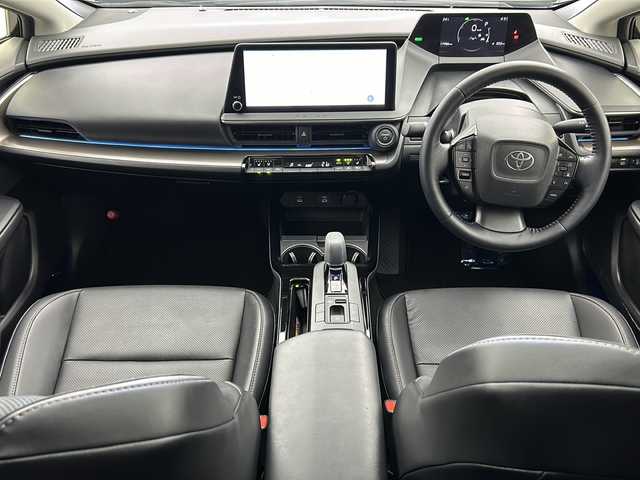 トヨタ プリウス Z 宮城県 2023(令5)年 1.8万km アティチュードブラックマイカ サンルーフ/純正ナビ/(AM/FM/TV/BT/USB/Miracast)/全方位カメラ/ビルトインETC2.0/デジタルインナーミラー/レーダークルーズコントロール/BSM/レザーシート/パワーシート/シートメモリー/シートヒーター/エアーシート/ステアリングヒーター/モデリスタエアロ/プッシュスタート/スマートキー/スペアキー/オートライト/オートマチックハイビーム/LEDヘッドライト/ドアバイザー/純正フロアマット/純正19インチアルミホイール