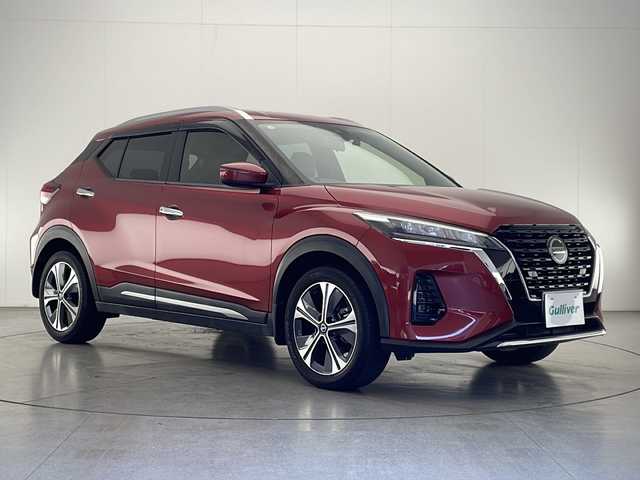 日産 キックス X 宮崎県 2020(令2)年 5.5万km 赤 純正ナビ(MM320D-L)/AM/FM/CD/DVD/Bluetooth/プロパイロット/衝突軽減ブレーキ/電動格納ミラー/横滑り防止装置/電子パーキング/ステアリングスイッチ/ドライブレコーダー/オートライト/フロアマット/ドアバイザー
