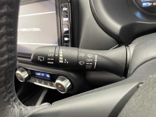 日産 キックス X 宮崎県 2020(令2)年 5.5万km 赤 純正ナビ(MM320D-L)/AM/FM/CD/DVD/Bluetooth/プロパイロット/衝突軽減ブレーキ/電動格納ミラー/横滑り防止装置/電子パーキング/ステアリングスイッチ/ドライブレコーダー/オートライト/フロアマット/ドアバイザー