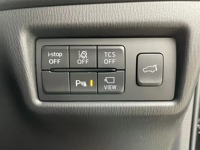マツダ ＣＸ－５ XD プロアクティブ 岡山県 2022(令4)年 4.5万km ジェットブラックマイカ 純正１０．２５インチナビ/（フルセグTV/USB/Carplay)/全周囲カメラ/衝突軽減ブレーキ/ヘッドアップディスプレイ/ＬＥＤヘッドライト/オートライト/オートハイビーム/ＥＴＣ/シートヒーター（運転席/助手席）/ステアリングヒーター/パワーシート（運転席）/電動リアゲート/コーナーセンサー（前/後）/踏み間違い防止/オートブレーキホールド/プッシュスタート/スマートキー×2/アイドリングストップ/レーンキープアシスト/純正フロアマット/純正19インチAW/ISOFIX/ステアリングスイッチ/シートリフター/ウインカーミラー