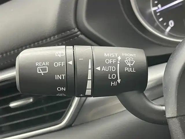 マツダ ＣＸ－５ XD プロアクティブ 岡山県 2022(令4)年 4.5万km ジェットブラックマイカ 純正１０．２５インチナビ/（フルセグTV/USB/Carplay)/全周囲カメラ/衝突軽減ブレーキ/ヘッドアップディスプレイ/ＬＥＤヘッドライト/オートライト/オートハイビーム/ＥＴＣ/シートヒーター（運転席/助手席）/ステアリングヒーター/パワーシート（運転席）/電動リアゲート/コーナーセンサー（前/後）/踏み間違い防止/オートブレーキホールド/プッシュスタート/スマートキー×2/アイドリングストップ/レーンキープアシスト/純正フロアマット/純正19インチAW/ISOFIX/ステアリングスイッチ/シートリフター/ウインカーミラー
