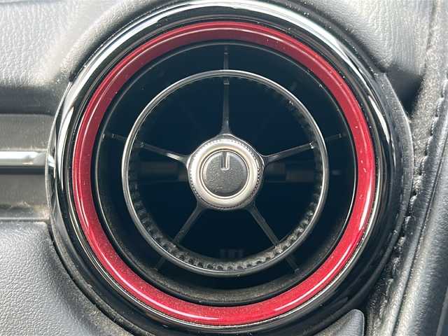 マツダ ＣＸ－３ XD プロアクティブ 福岡県 2017(平29)年 6.2万km セラミックM 純正ナビ/（BT/フルセグ/AM/FM/CD/DVD）/バックカメラ/HUD/レーダークルーズコントロール/LEDヘッドライト/オートライト/レザーシート/純正18インチAW/アイドリングストップ/SCMS/BSM/横滑り防止装置/盗難防止装置/レーンキープアシスト/衝突軽減システム/コーナーセンサー/スマートキー/ETC/保証書/取扱説明書