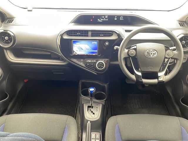 トヨタ アクア S 沖縄県 2020(令2)年 5.3万km ジュエリーパープルマイカM 社外ナビ【NXR16III】/　(Bluetooth CD USB)/ビルトインETC/バックカメラ/ステアリングスイッチ/ウィンカーミラー/オートエアコン/キーレスエントリー/スペアキー/パワーウィンドウ