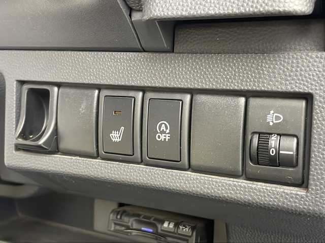 スズキ ラパン XL 福島県 2013(平25)年 3.2万km エアブルーメタリック シートヒーター　ナビ　バックカメラ　スマートキー　ＥＴＣ　ヘッドライト　電格ミラー　純正フロアマット　純正１４インチアルミホイール　ドアバイザー　ＵＳＢ入力端子　プッシュスタート　禁煙車