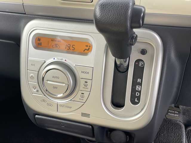スズキ ラパン XL 福島県 2013(平25)年 3.2万km エアブルーメタリック シートヒーター　ナビ　バックカメラ　スマートキー　ＥＴＣ　ヘッドライト　電格ミラー　純正フロアマット　純正１４インチアルミホイール　ドアバイザー　ＵＳＢ入力端子　プッシュスタート　禁煙車