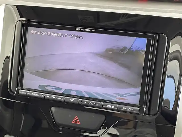 ダイハツ タント G SA Ⅲ 群馬県 2017(平29)年 7.2万km パールホワイトⅢ 禁煙車　社外７型ナビ　CD DVD　USB　BT　フルセグ　両側パワースライドドア　バックカメラ　衝突軽減システム　オートマチックハイビーム　コーナーセンサー　シートヒーター　電動格納ミラー