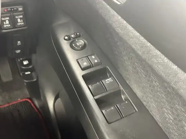ホンダ Ｎ ＢＯＸ カスタム SSパッケージ 愛知県 2014(平26)年 7.2万km プレミアムゴールドパープルパール 純正8インチナビ/（AM/FM/地上D/BT/CD/DVD）/バックカメラ/シティブレーキアクティブシステム/ETC/前席シートヒーター/両側パワースライドドア/純正14インチAW/プッシュスタート/スマートキー/スペアキー有/横滑り防止機能/電動格納ミラー/純正フロアマット/LEDヘッドライト/フロントフォグ/ドアバイザー/ステアリングスイッチ