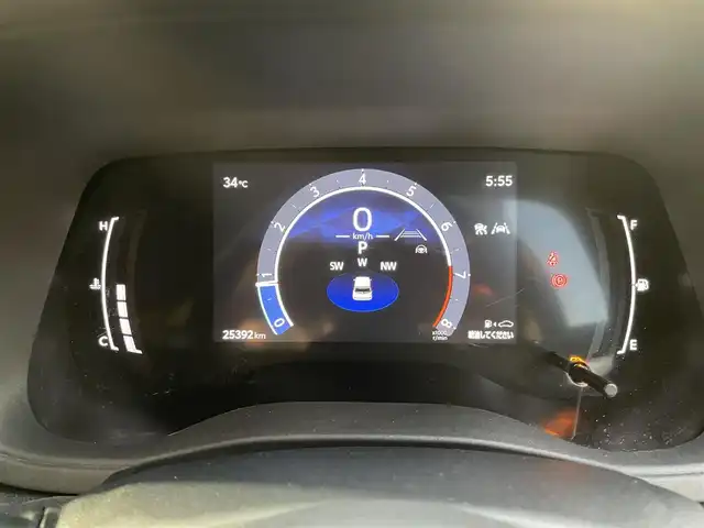 トヨタ シエンタ Z 滋賀県 2024(令6)年 2.6万km ベージュ 純正10.5インチナビ/・Bluetooth/USB/フルセグ/Miracast/全方位カメラ/両側パワースライドドア/ブラインドスポットモニター/前後コーナーセンサー/シートヒーター/ステアリングヒーター/前後ドライブレコーダー/追従付クルーズコントトール/ステアリングリモコン/スマートキー/プッシュスタート