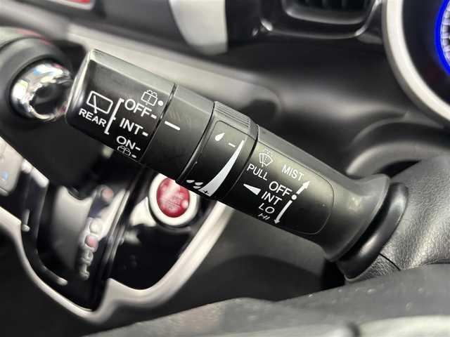 ホンダ Ｎ ＢＯＸ カスタム G Lパッケージ 大分県 2015(平27)年 4.6万km スマートブラック 社外ナビ/（フルセグ/CD/DVD/Bluetooth）/片側パワースライドドア/バックカメラ/ETC/オートリトラミラー/オートライト/ステアリングスイッチ/プッシュスタート・スマートキー/純正アルミホイール/純正フロアマット