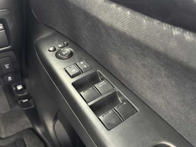 ホンダ Ｎ ＢＯＸ カスタム G Lパッケージ 大分県 2015(平27)年 4.6万km スマートブラック 社外ナビ/（フルセグ/CD/DVD/Bluetooth）/片側パワースライドドア/バックカメラ/ETC/オートリトラミラー/オートライト/ステアリングスイッチ/プッシュスタート・スマートキー/純正アルミホイール/純正フロアマット