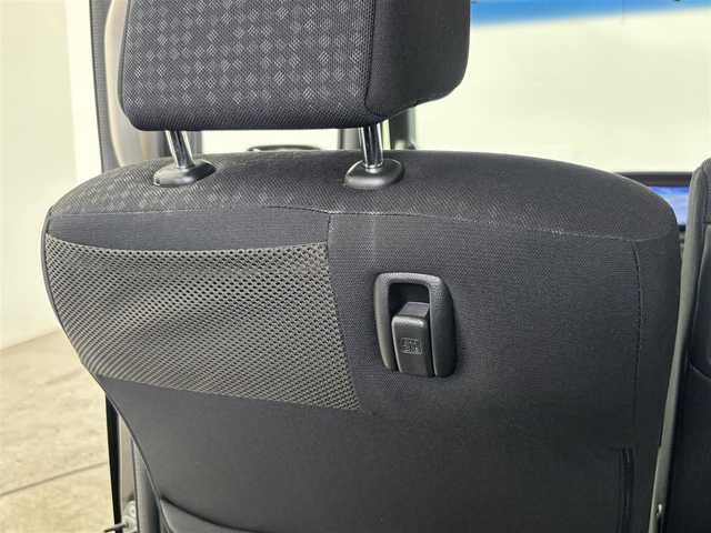 ホンダ Ｎ ＢＯＸ カスタム G Lパッケージ 大分県 2015(平27)年 4.6万km スマートブラック 社外ナビ/（フルセグ/CD/DVD/Bluetooth）/片側パワースライドドア/バックカメラ/ETC/オートリトラミラー/オートライト/ステアリングスイッチ/プッシュスタート・スマートキー/純正アルミホイール/純正フロアマット