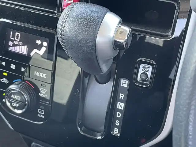 トヨタ タンク カスタムG S 愛媛県 2017(平29)年 4.8万km レーザーブルークリスタルシャイン 純正ナビ/・Bluetooth/・TV/・SD/・CD/・FM/AM/・HDMI/パノラミックビューモニター/両側パワースライド/クルーズコントロール/ステアリングリモコン/フロアマット/リアサンシェード/LEDオートライト
