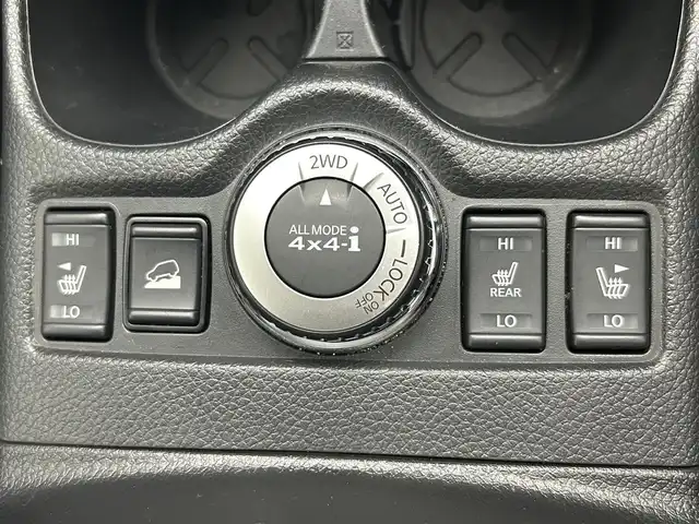 日産 エクストレイル 20Xi 岡山県 2019(平31)年 6.2万km ダイヤモンドブラック 純正9インチナビ/・FM/AM/Bluetooth/フルセグCD/DVD/アラウンドビューモニター/デジタルインナーミラー/プロパイロット/カプロンシート/・シートヒーター/エマージェンシーブレーキ/レーンキープアシスト/コーナーセンサー/ETC/ドライブレコーダー/純正18インチアルミ/純正フロアマット/ドアバイザー/LEDヘッドライト