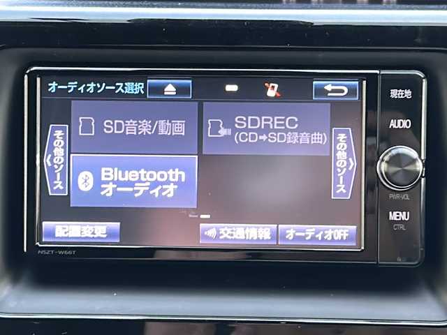 トヨタ ノア Si ダブルバイビー 福岡県 2018(平30)年 3.4万km ホワイトパールクリスタルシャイン 純正ナビ7インチ(AM/FM/CD/DVD/TV)/社外フリップダウン/バックカメラ/純正ドライブレコーダー/衝突軽減ブレーキ/ビルトインETC/両側パワースライドドア/クルーズコントロール/オートライト/オートマチックハイビーム