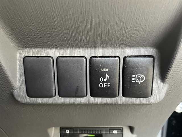 トヨタ プリウス α S ツーリングセレクション 滋賀県 2013(平25)年 7.4万km ブラック 純正8インチナビ/(CD/DVD/Bluetooth/フルセグTV)/バックカメラ/モデリスタエアロパーツ/モデリスタマフラー/モデリスタローダウンスプリング/純正LEDヘッドライト/純正17インチアルミホイール/盗難防止装置/ETC/スマートキー/スペアキー1本