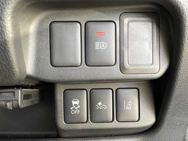 日産 デイズ ハイウェイスターX 岐阜県 2018(平30)年 3.4万km オーシャンブルーP 登録時走行距離33841km/純正７型ナビ/全方位カメラ/フルセグテレビ（走行中視聴可能）/Blue tooth・CD・DVD・SDミュージックサーバー・AUX/エマージェンシーブレーキ/キセノンヘッドライト/オートマチックハイビーム/オートライト/ドライブレコーダー前方/コーナーセンサー前後/レーンキープアシスト/布系シート/ベンチシート/フルフラットシート/チップアップシート/純正フロアマット/ＥＴＣ/プッシュスタート/スマートキー/アイドリングストップ/純正１４アルミホイール