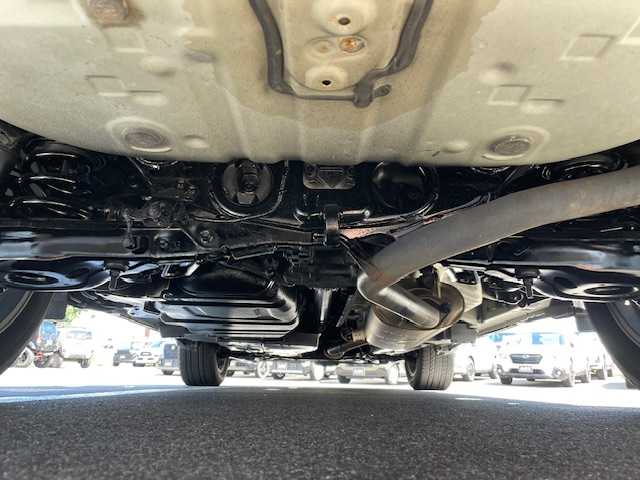 トヨタ ハリアー プログレス 長野県 2017(平29)年 4.4万km ホワイトパールクリスタルシャイン ４WDオートマ/メーカーオプションナビ/JBLサウンド/Bluetooth・AUX・CD・DVD/フルセグTV/フロント・サイド・バックカメラ/全方位カメラ/ETC/パワーバックドア/追従機能付きクルーズコントロール/オートホールド機能/電動パーキングブレーキ/アイドリングストップ/オートマチックハイビーム/ハーフレザーシート/運転席パワーシート/純正アルミホイール/トノカバー/ステアリングスイッチ/スマートキー/プッシュスタートドアバイザー