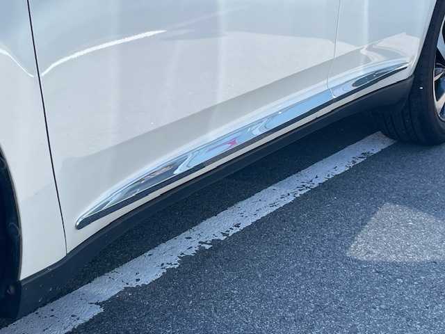 トヨタ ハリアー プログレス 長野県 2017(平29)年 4.4万km ホワイトパールクリスタルシャイン ４WDオートマ/メーカーオプションナビ/JBLサウンド/Bluetooth・AUX・CD・DVD/フルセグTV/フロント・サイド・バックカメラ/全方位カメラ/ETC/パワーバックドア/追従機能付きクルーズコントロール/オートホールド機能/電動パーキングブレーキ/アイドリングストップ/オートマチックハイビーム/ハーフレザーシート/運転席パワーシート/純正アルミホイール/トノカバー/ステアリングスイッチ/スマートキー/プッシュスタートドアバイザー
