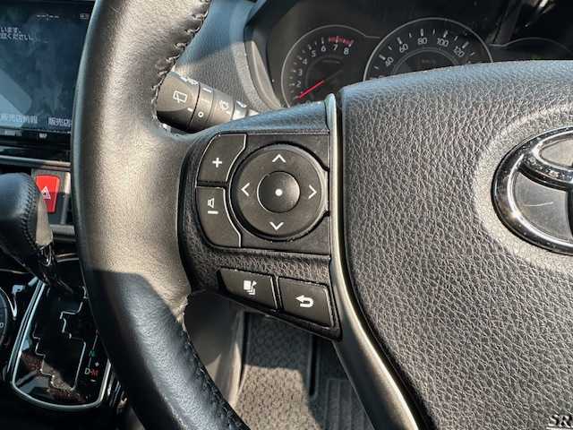 トヨタ ノア Si ダブルバイビーⅡ 大阪府 2020(令2)年 3.4万km ホワイトパールクリスタルシャイン 純正9型ナビ（フルセグ/Bluetooth/CD/SD）/純正12インチフリップダウンモニター/バックカメラ/クルーズコントロール/プリクラッシュセーフティブレーキ/レーンキープアシスト/横滑り防止装置/コーナーセンサー/両側パワースライド/WAC/LEDヘッドライト/オートライト/オートマチックハイビーム/純正アルミホイール/ドライブレコーダー/ビルトインETC/盗難防止装置/スマートキー×2/プッシュスタート