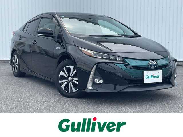 トヨタ プリウス ＰＨＶ S セーフティプラス 滋賀県 2018(平30)年 4.9万km アティチュードブラックマイカ ALPINE9インチナビ/(フルセグ/Bluetooth/CD/DVD)/トヨタセーフティーセンス/・プリクラッシュセーフティ/・レーダークルーズコントロール/・レーンキープアシスト/・Autoハイビーム/LEDオートライト/フォグ/ドラレコ付きデジタルインナーミラー/前席シートヒーター/ステアリングヒーター/バックカメラ/電動格納ミラー/純正フロアマット/ドアバイザー/ETC/充電ケーブル付き/スペアキー