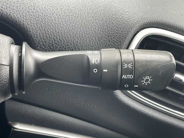 トヨタ プリウス ＰＨＶ S セーフティプラス 滋賀県 2018(平30)年 4.9万km アティチュードブラックマイカ ALPINE9インチナビ/(フルセグ/Bluetooth/CD/DVD)/トヨタセーフティーセンス/・プリクラッシュセーフティ/・レーダークルーズコントロール/・レーンキープアシスト/・Autoハイビーム/LEDオートライト/フォグ/ドラレコ付きデジタルインナーミラー/前席シートヒーター/ステアリングヒーター/バックカメラ/電動格納ミラー/純正フロアマット/ドアバイザー/ETC/充電ケーブル付き/スペアキー