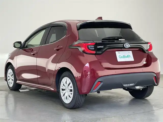 トヨタ ヤリス ハイブリッド Z 愛知県 2020(令2)年 5.6万km センシュアルレッドマイカ 純正８型ナビ　全方位カメラ　追従クルコン　セーフティセンス　禁煙車　フルセグＴＶ　Ｂｌｕｅｔｏｏｔｈ　コーナーセンサー　パーキングアシスト　車線逸脱　衝突軽減　シートヒーター　ドラレコ　ＬＥＤライト　純正フロアマット　スマートキー　プッシュスタート