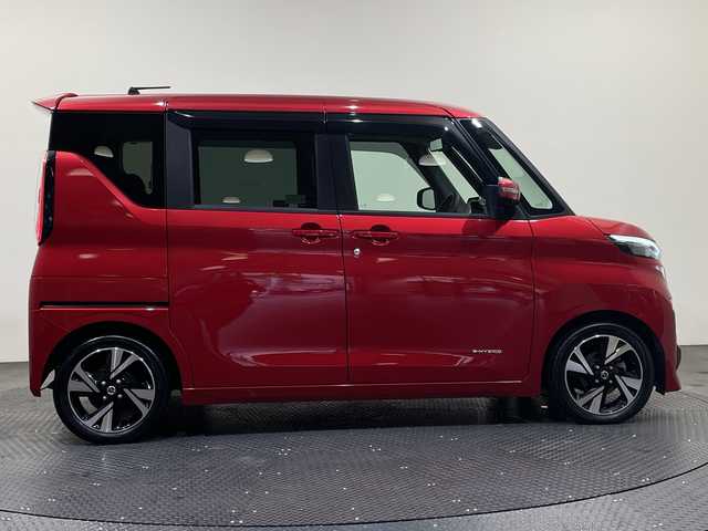 日産 ルークス HWS Gターボ プロパイロットED 愛媛県 2021(令3)年 2.8万km スパークリングレッドM 純正9型ナビ/Bluetooth/フルセグテレビ/アラウンドビューモニター/プロパイロット/両側パワースライドドア/純正ドライブレコーダー/衝突被害軽減ブレーキ/前後コーナーセンサー/レーンキープアシスト/ETC/オートホールド/ステアリングスイッチ/オートマチックハイビーム/オートライト/スペアキー/取扱説明書/保証書