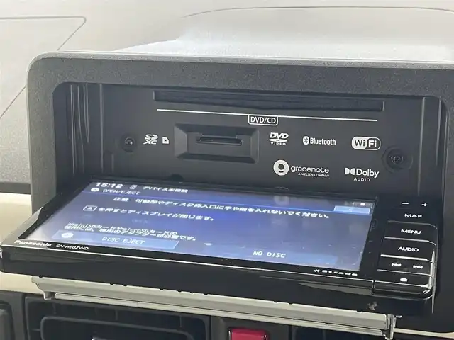 ダイハツ ムーヴ キャンバス ストライプス G 愛知県 2024(令6)年 0.8万km シャイニングホワイトパール/サンドベージュメタリック 社外ナビ　スマアシIII　シートヒーター　全方位カメラ　禁煙車　フルセグＴＶ　ＤＶＤ　Ｂｌｕｅｔｏｏｔｈ　ＵＳＢ　ドリンクホルダーヒーター　両側パワスラ　オートハイビーム　車線逸脱　衝突軽減　ＬＥＤライト　フォグランプ　社外マット カーテンエアバッグ