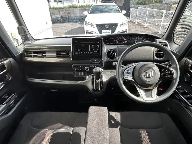 ホンダ Ｎ ＢＯＸ カスタム G L ホンダセンシング 佐賀県 2019(平31)年 2.6万km プラチナホワイトパール ホンダセンシング　/レーダークルーズコントロール　/レーンキープアシスト　/片側パワースライドドア　/純正14インチAW　/社外リアドラレコ　/LEDヘッドライト　/オートライト　/フォグランプ/ETC/オーディオ