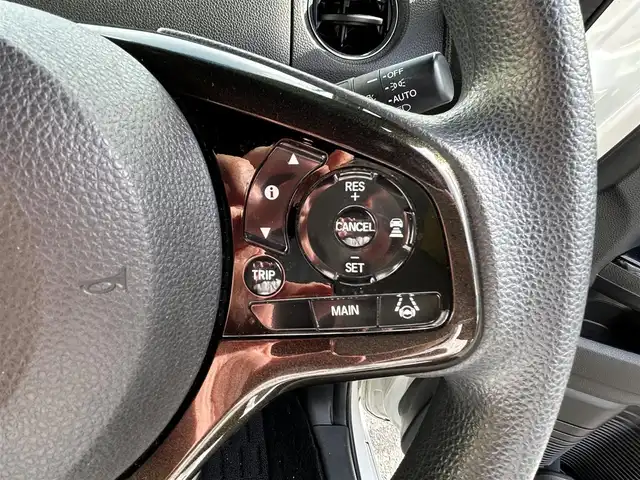 ホンダ Ｎ ＢＯＸ カスタム G L ホンダセンシング 佐賀県 2019(平31)年 2.6万km プラチナホワイトパール ホンダセンシング　/レーダークルーズコントロール　/レーンキープアシスト　/片側パワースライドドア　/純正14インチAW　/社外リアドラレコ　/LEDヘッドライト　/オートライト　/フォグランプ/ETC/オーディオ
