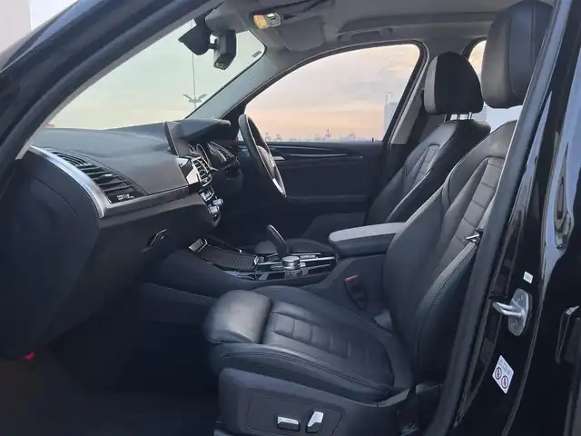 ＢＭＷ Ｘ３ xDrive20i Xライン 東京都 2019(令1)年 2.5万km 黒 純正ナビ/360°カメラ/ブラインドスポットモニター/レザーシート/アダプティブクルーズコントロール/純正19インチアルミホイール/フルセグTV/ドライブレコーダー/シートヒーター/シートエアコン/ETC2.0/Bluetooth接続