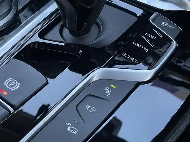ＢＭＷ Ｘ３ xDrive20i Xライン 東京都 2019(令1)年 2.5万km 黒 純正ナビ/360°カメラ/ブラインドスポットモニター/レザーシート/アダプティブクルーズコントロール/純正19インチアルミホイール/フルセグTV/ドライブレコーダー/シートヒーター/シートエアコン/ETC2.0/Bluetooth接続